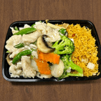 Best Moo Goo Gai Pan (Combo Platter) in Wilmington, DE